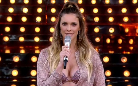 Fernanda Lima na 11ª temporada do Amor & Sexo: grávida aos 41 anos, apresentadora precisa de cuidados especiais - REPRODUÇÃO/TV GLOBO